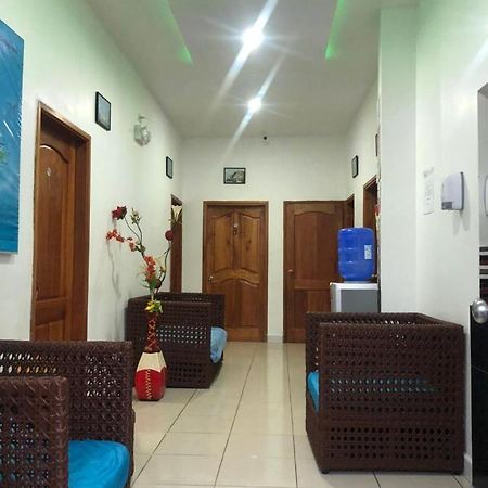 Hostal Marysol ปูแอร์โตอาโยรา ภายนอก รูปภาพ