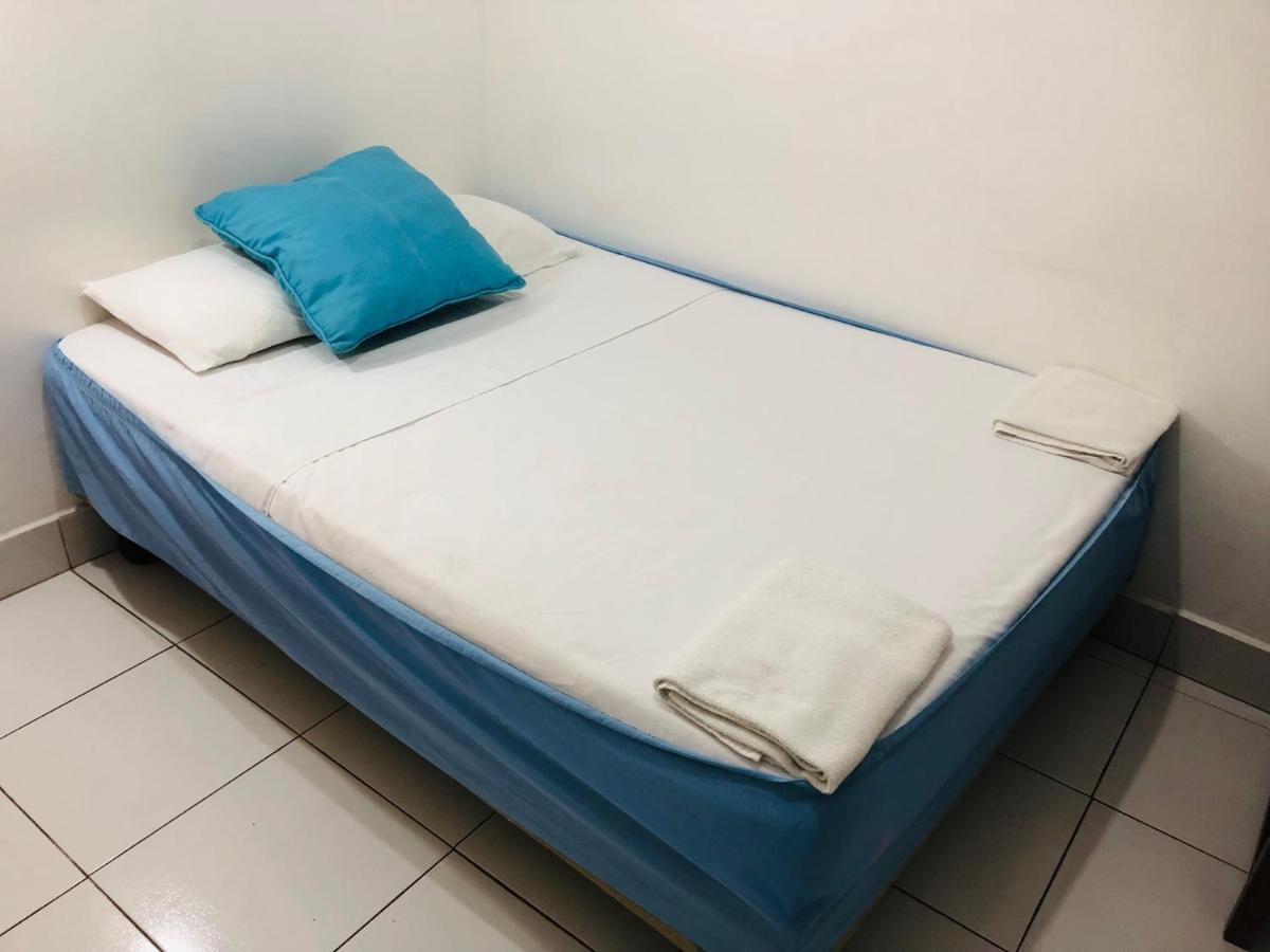 Hostal Marysol ปูแอร์โตอาโยรา ภายนอก รูปภาพ
